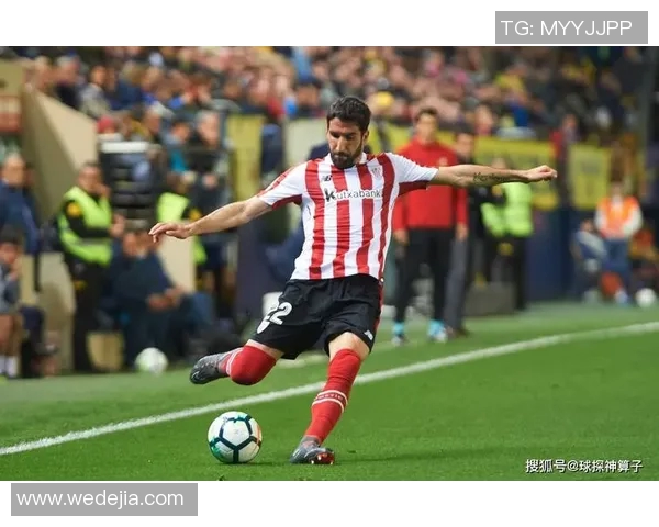 皇家马德里客场战胜毕尔巴鄂，卢卡斯-巴斯克斯梅开二度，展现王者风范